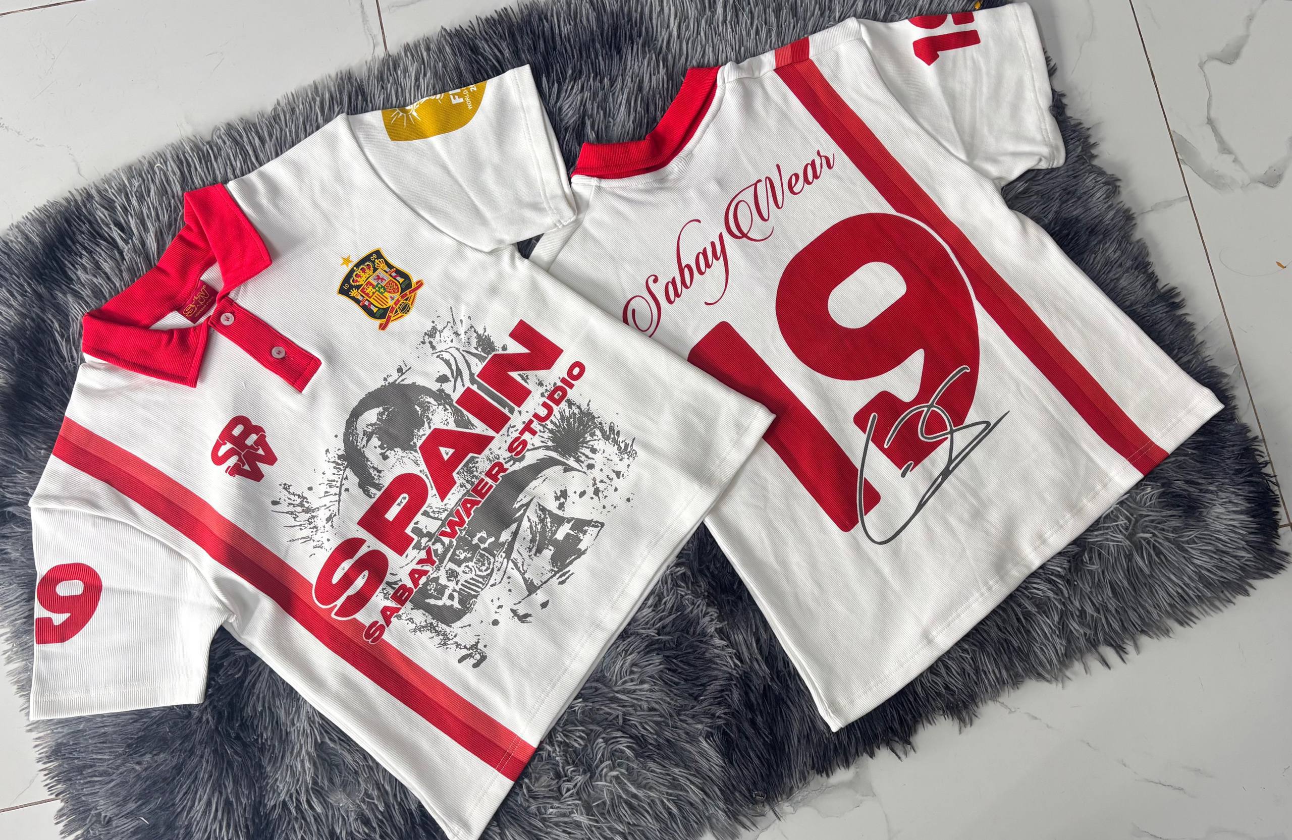 STREETWEAR