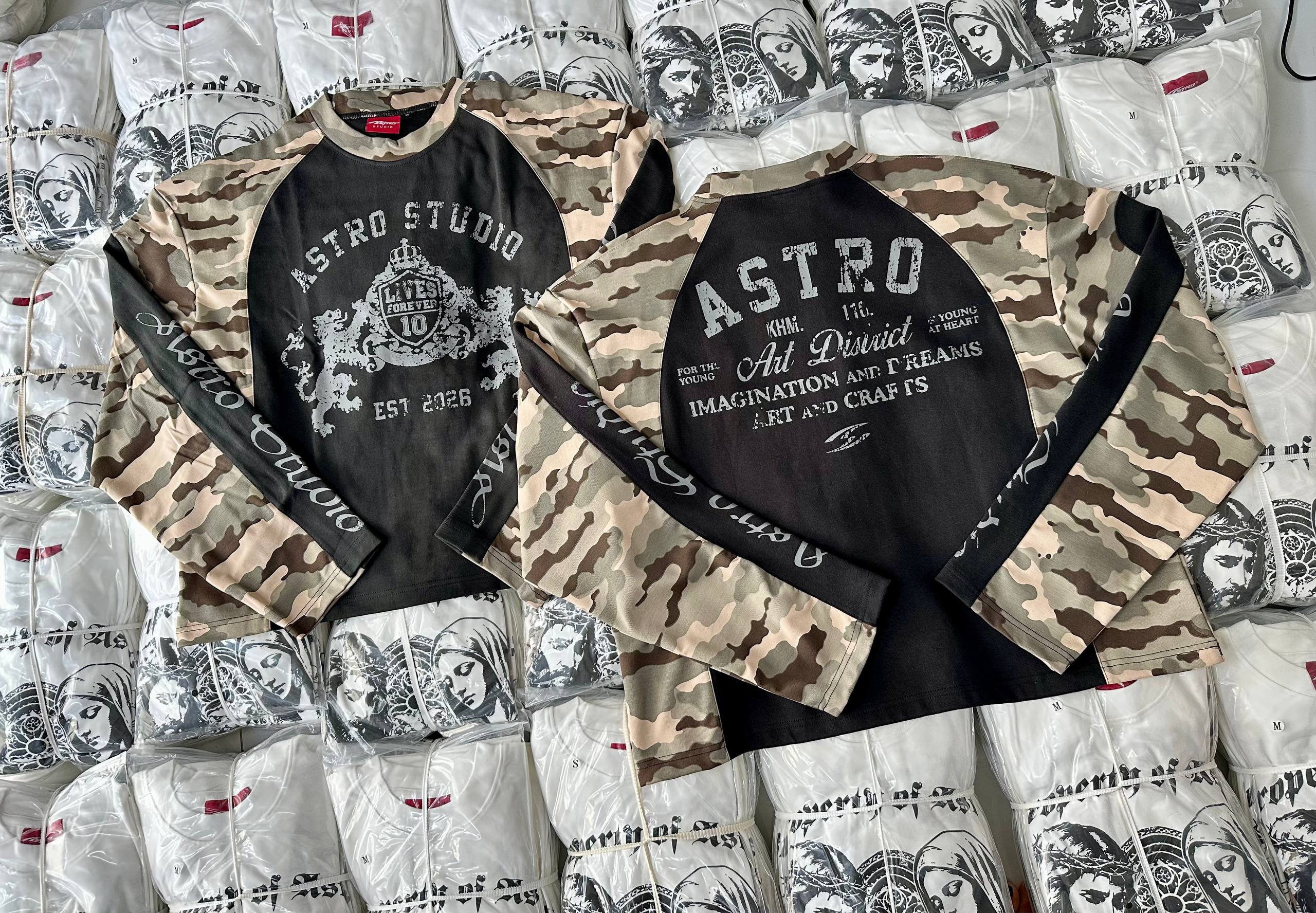 STREETWEAR