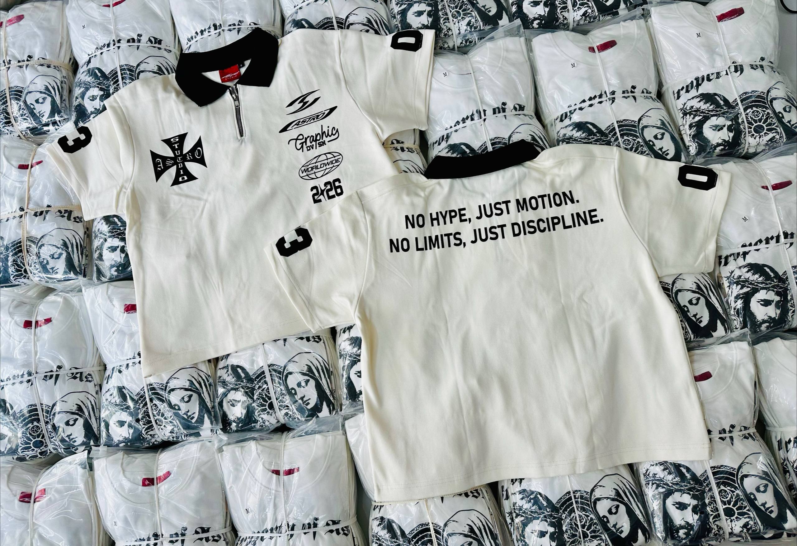 STREETWEAR