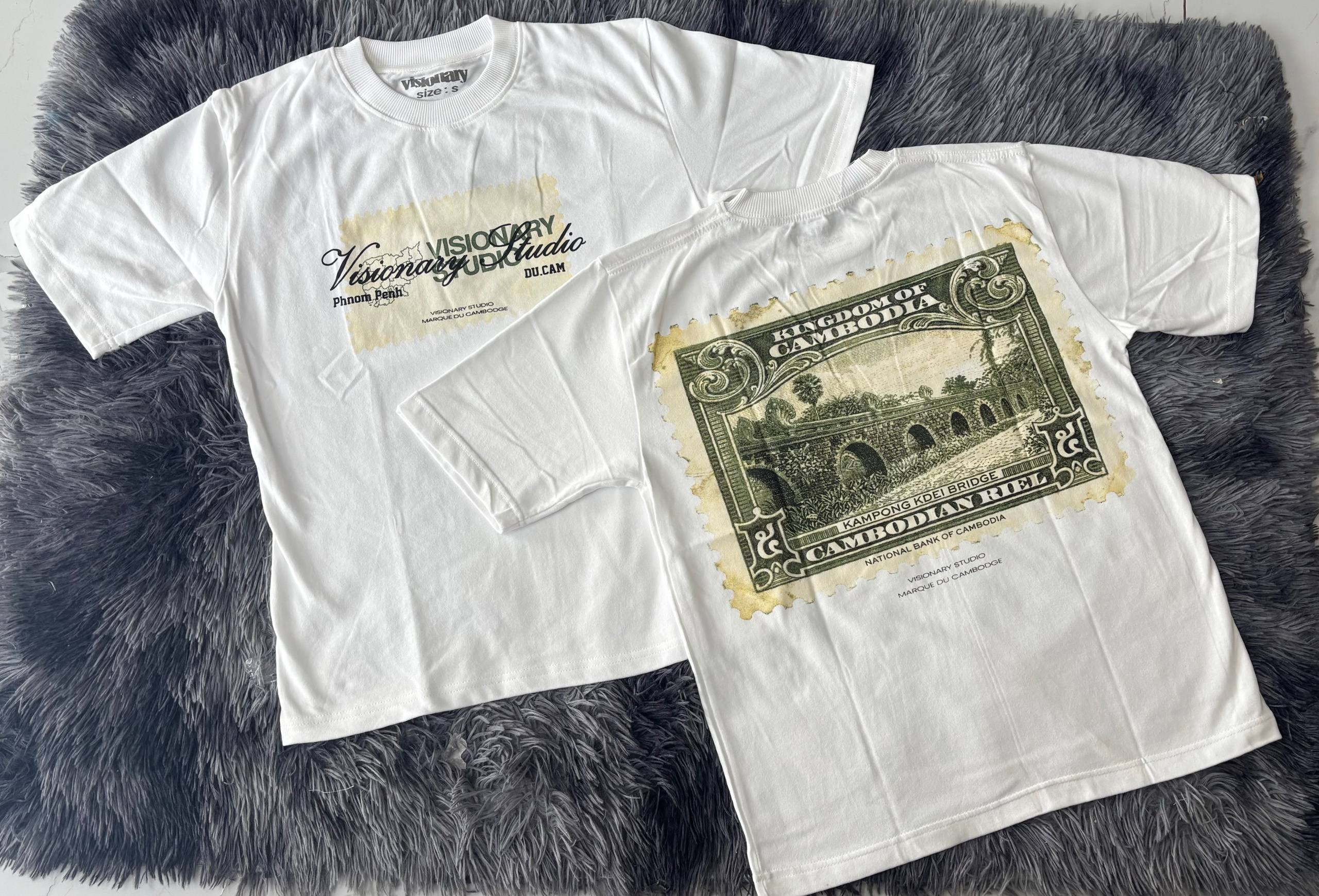 T SHIRT