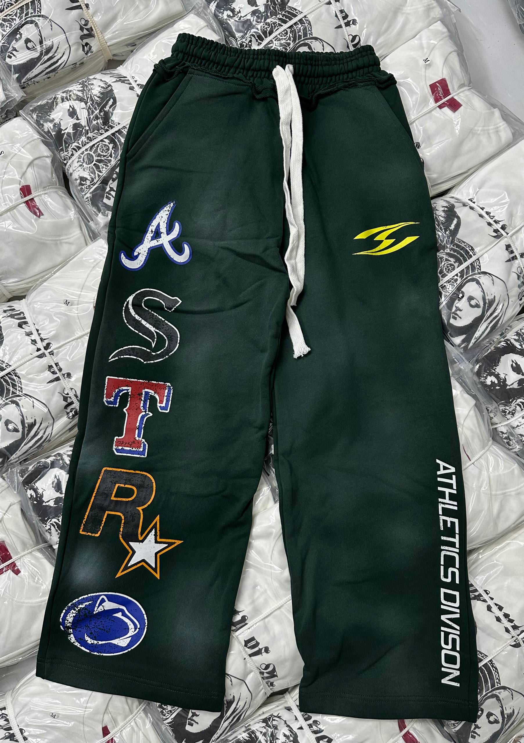 STREETWEAR
