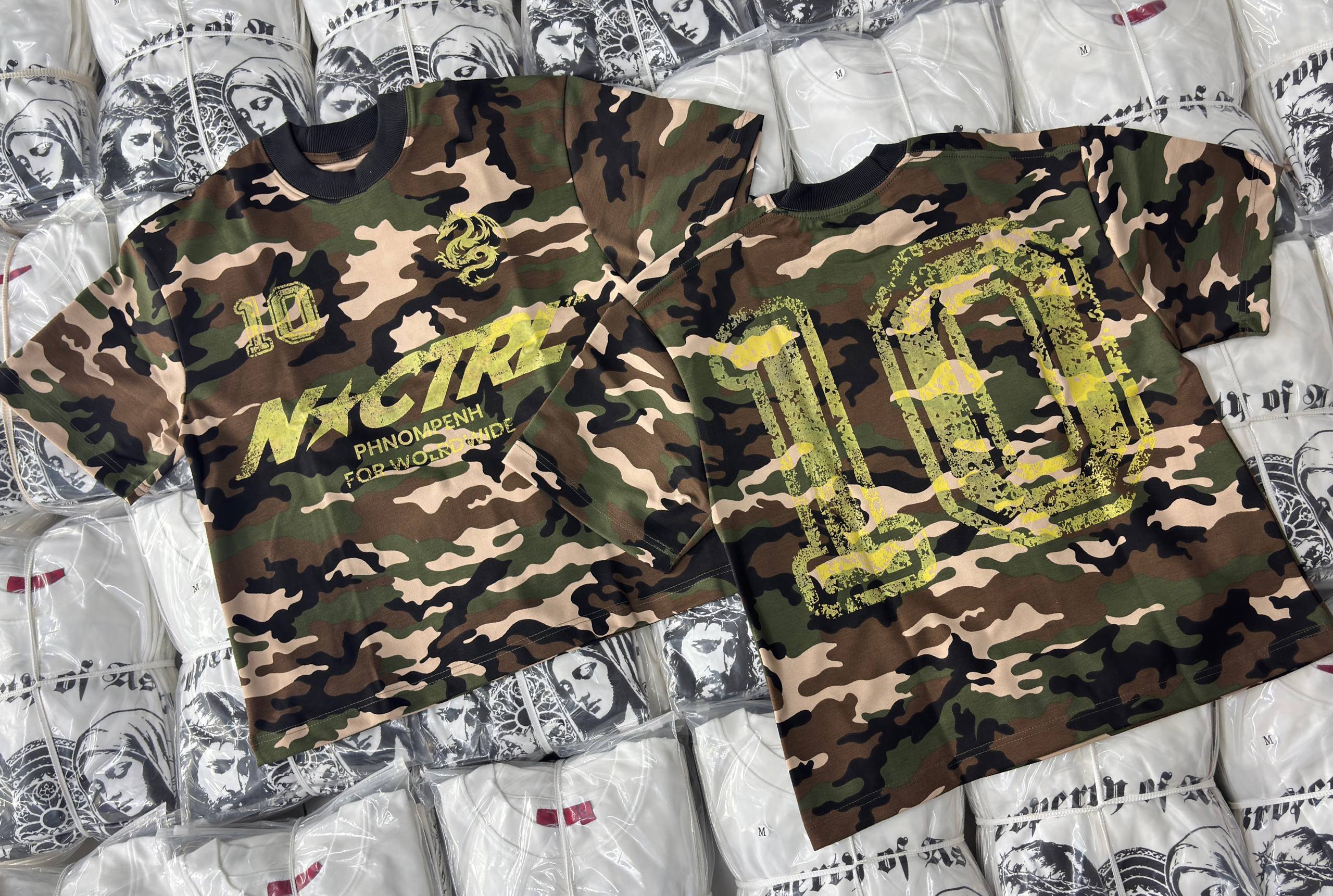 STREETWEAR