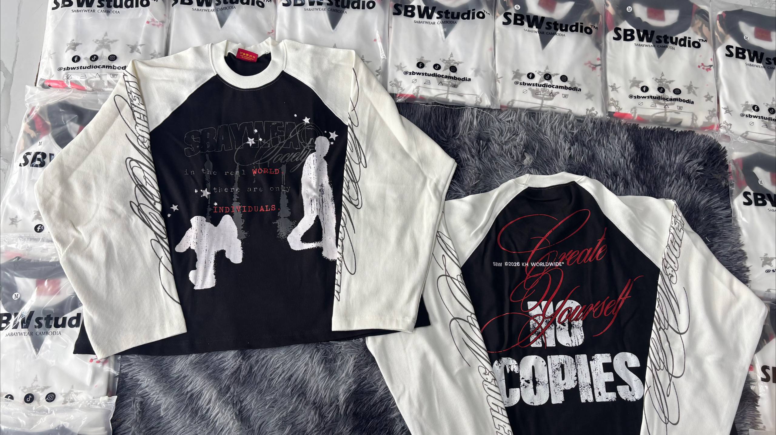 STREETWEAR thumbnail 2