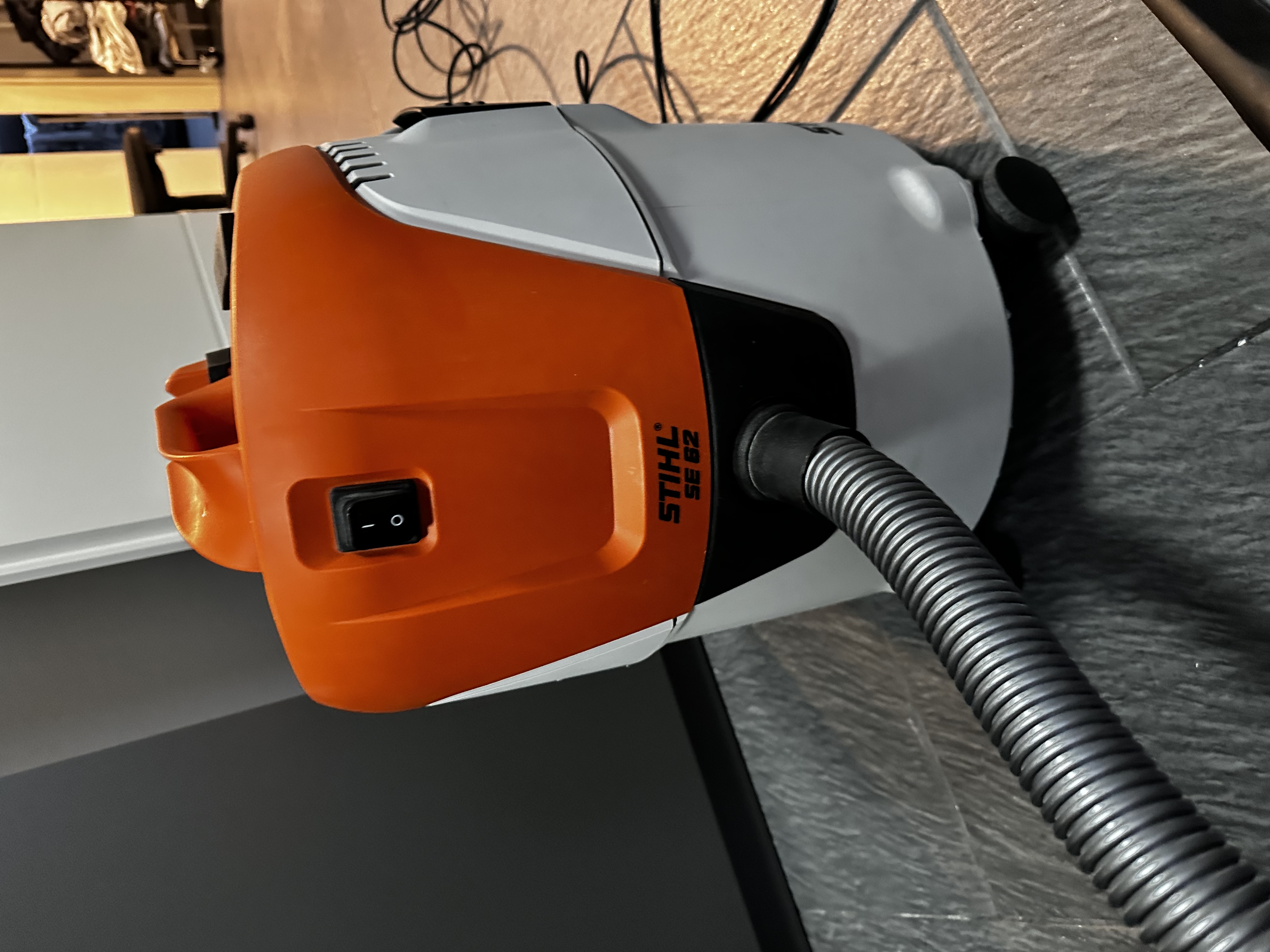 Cartier-Ring, "Nur ein Nagel", Rotgold, Diamanten | KIDAU