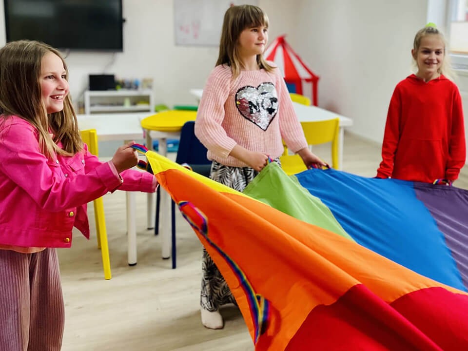 Planet English - szkoła języka angielskiego dla dzieci i młodzieży - zdjęcie 3