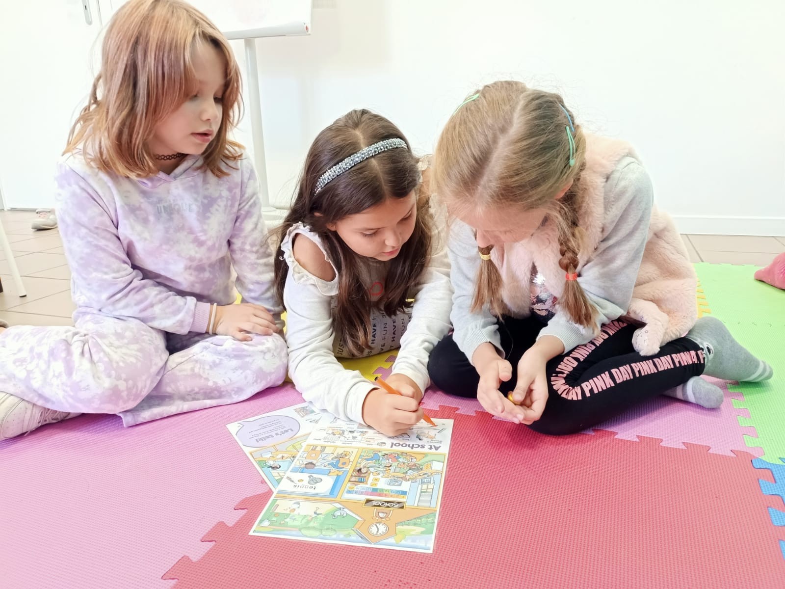 English House Toruń - angielski dla dzieci, młodzieży i dorosłych - zdjęcie 3