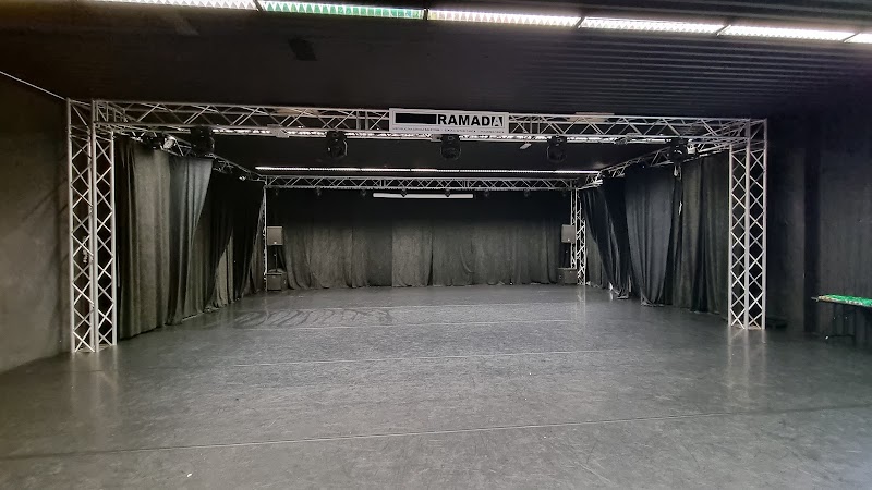 RAMADA - Niepubliczna Szkoła Baletowa - Szkoła Sztuki Tańca - Szkoła Akrobatyki Powietrznej