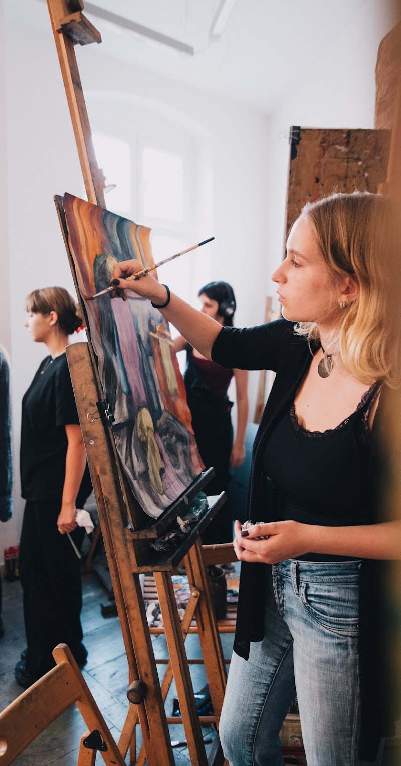 RysunekArchitektura - kursy rysunku i malarstwa