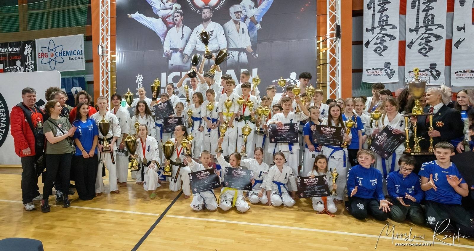 Wrocławski Klub Karate Kyokushin – Agnieszka i Sylwester Sypień - zdjęcie 3