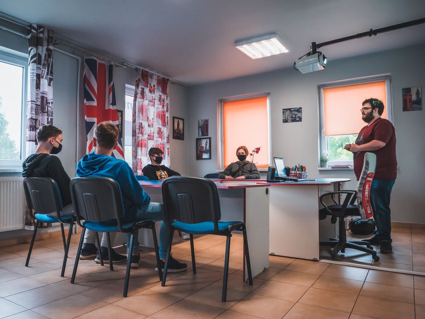 Be English - Szkoła Języka Angielskiego dla Dzieci i Młodzieży