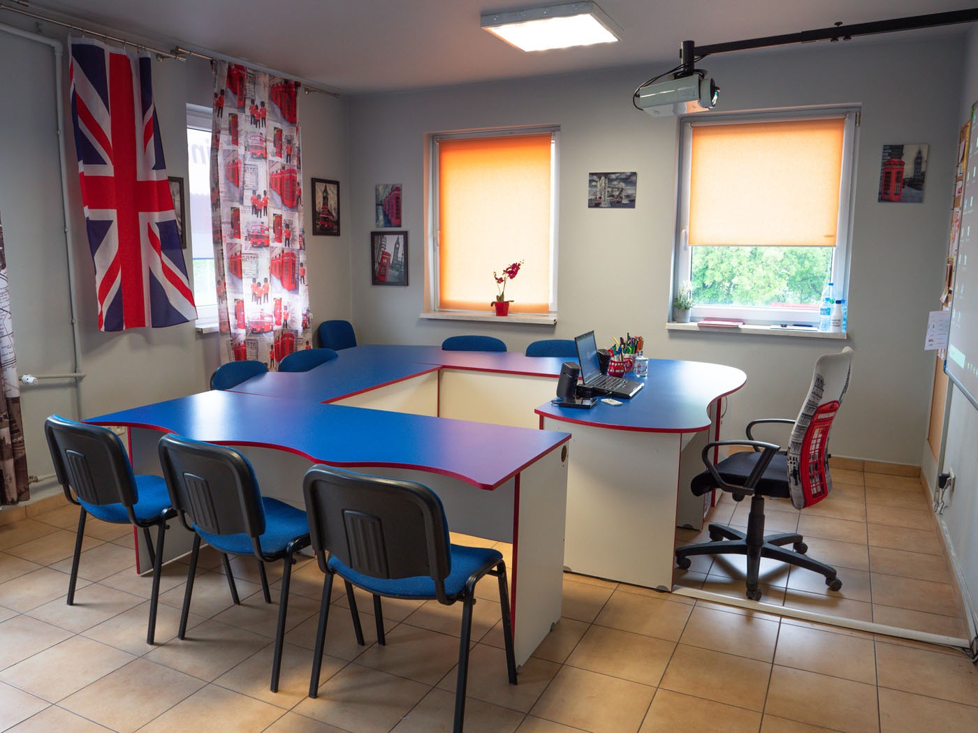 Be English - Szkoła Języka Angielskiego dla Dzieci i Młodzieży - zdjęcie 4