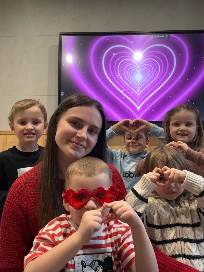 Lollipop Holistyczna Akademia Językowa Dla Dzieci i Młodzieży