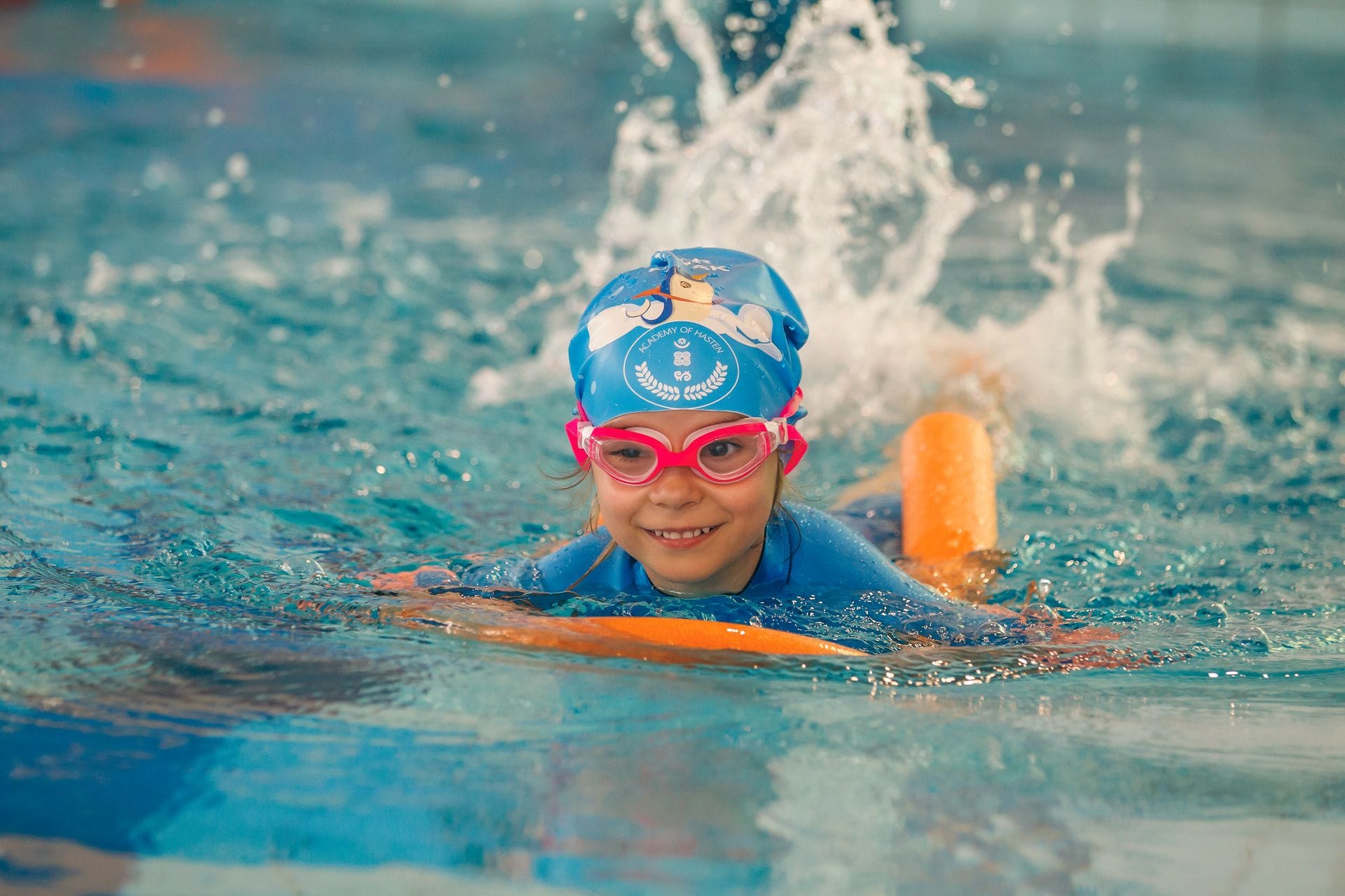 Hasten - nauka i doskonalenie pływania dla niemowląt, dzieci i dorosłych