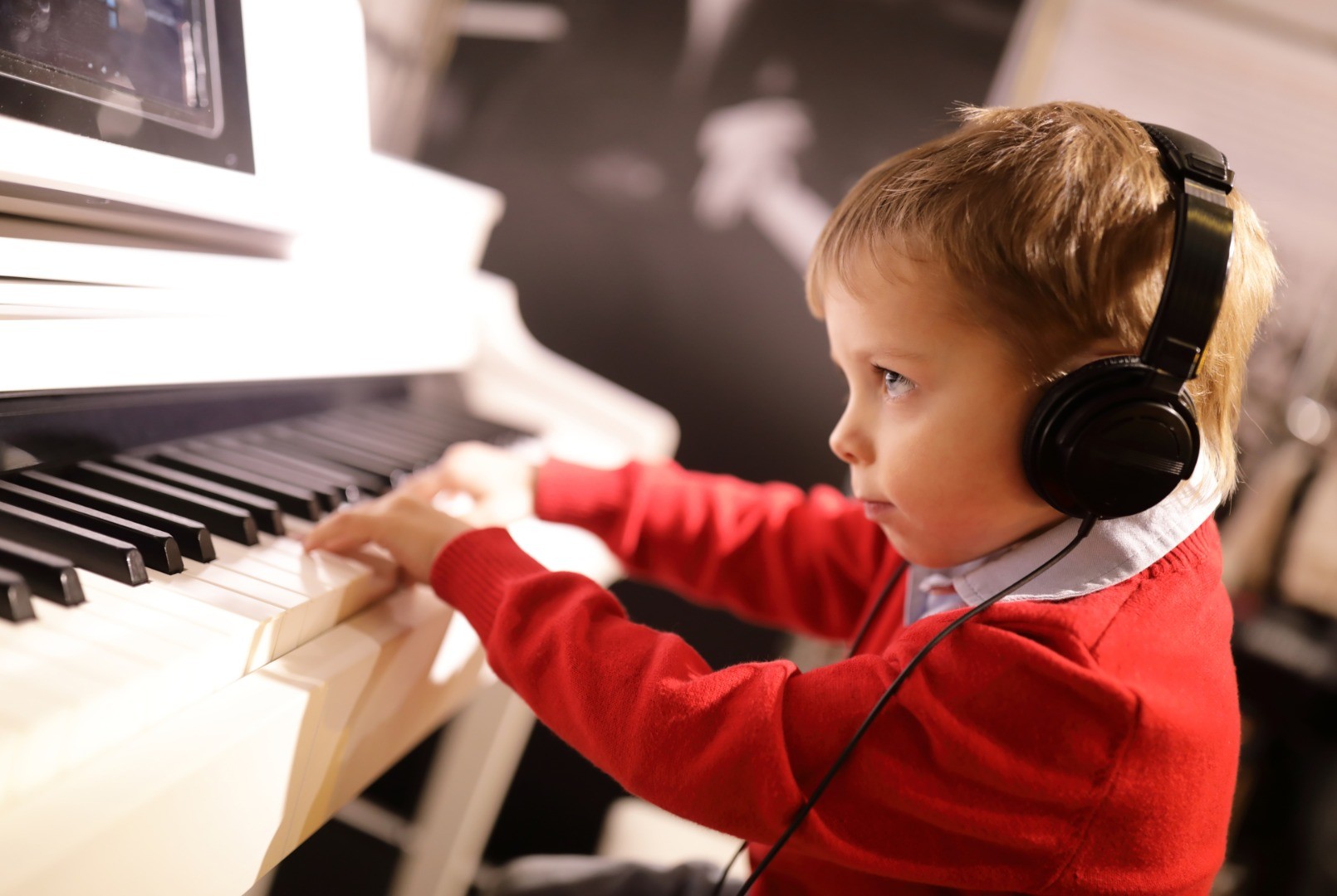 Daniel Makuch - Lekcje gry na pianinie Kraków