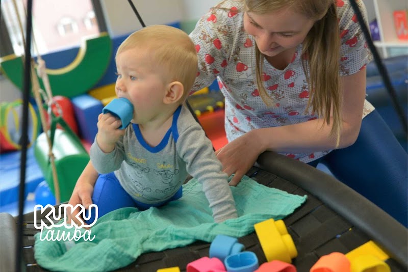 Kukulamba | integracja sensoryczna | fizjoterapia dzieci | fizjoterapia niemowląt | fizjoterapia neurologiczna