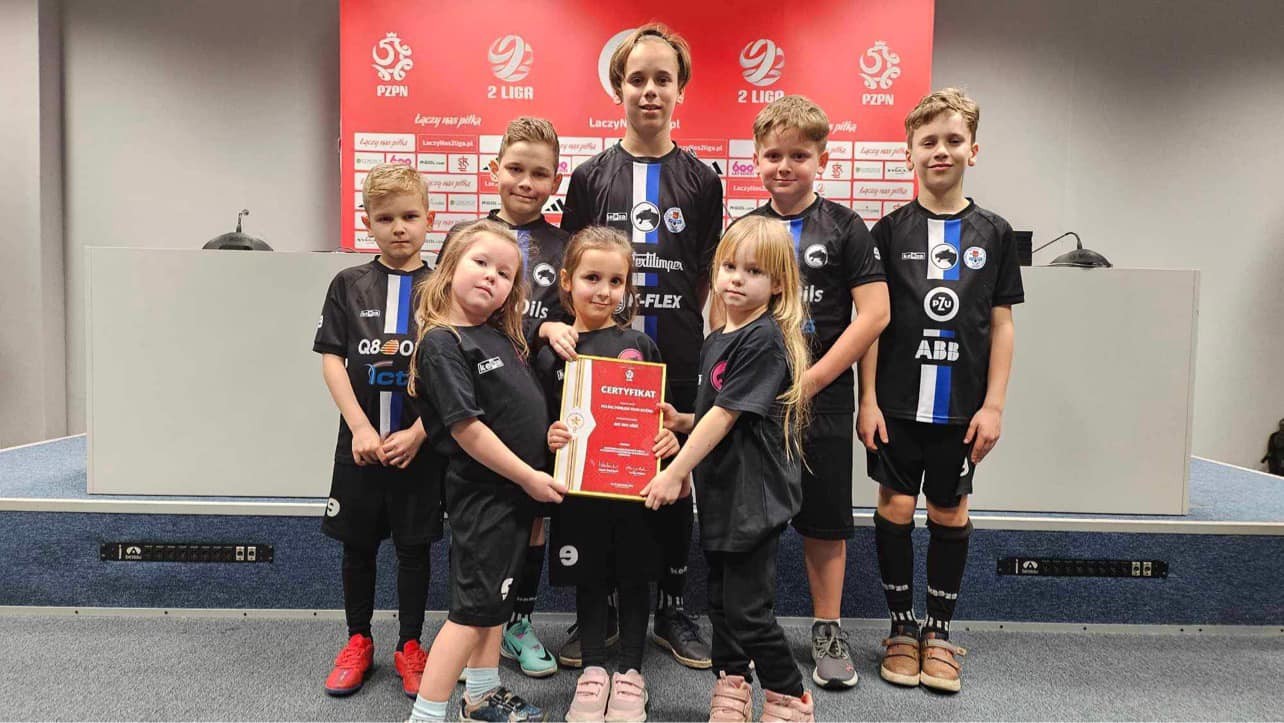 AKS SMS Łódź - akademia i szkółka piłkarska dla dzieci