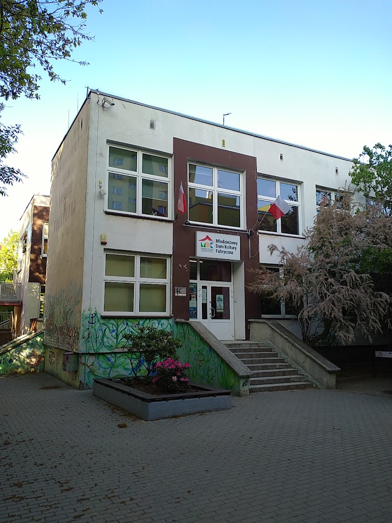 Młodzieżowy Dom Kultury „Fabryczna”