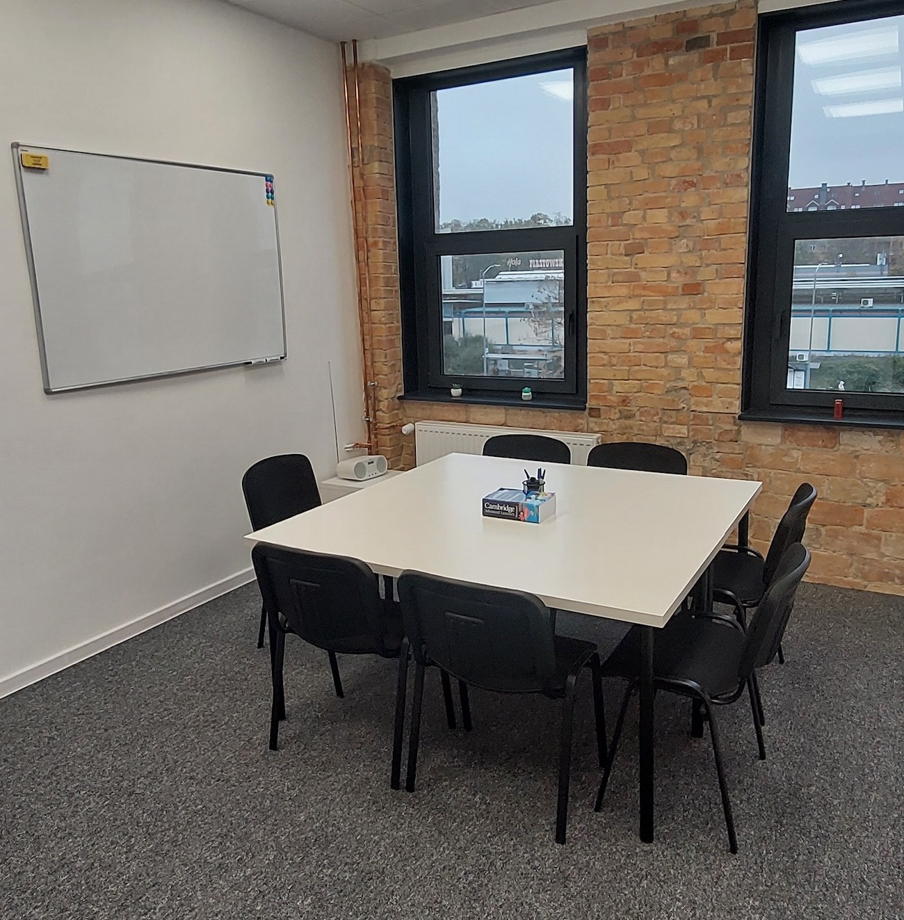 Studio Języka Angielskiego YES