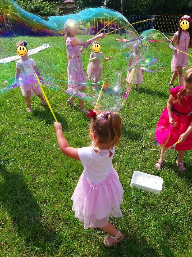 Kuferek Niespodzianek - animacje i warsztaty dla dzieci