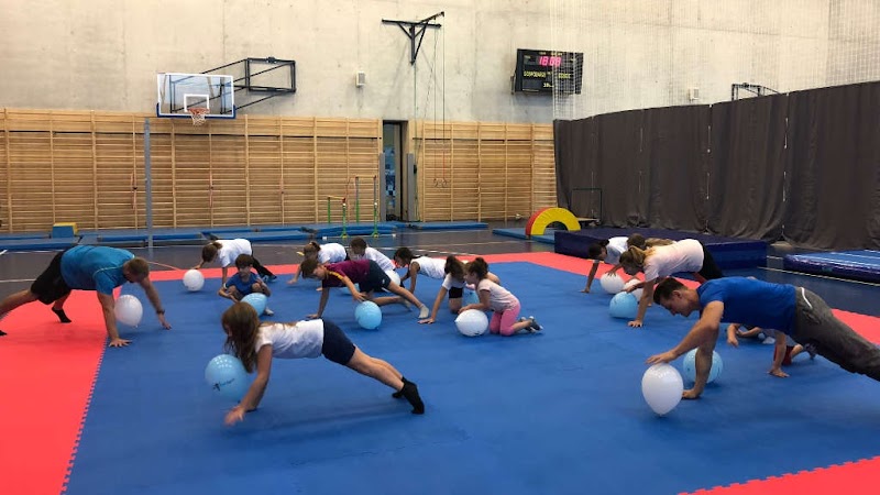 HI FIVE GYM - gimnastyka dla dzieci, półkolonie Kraków