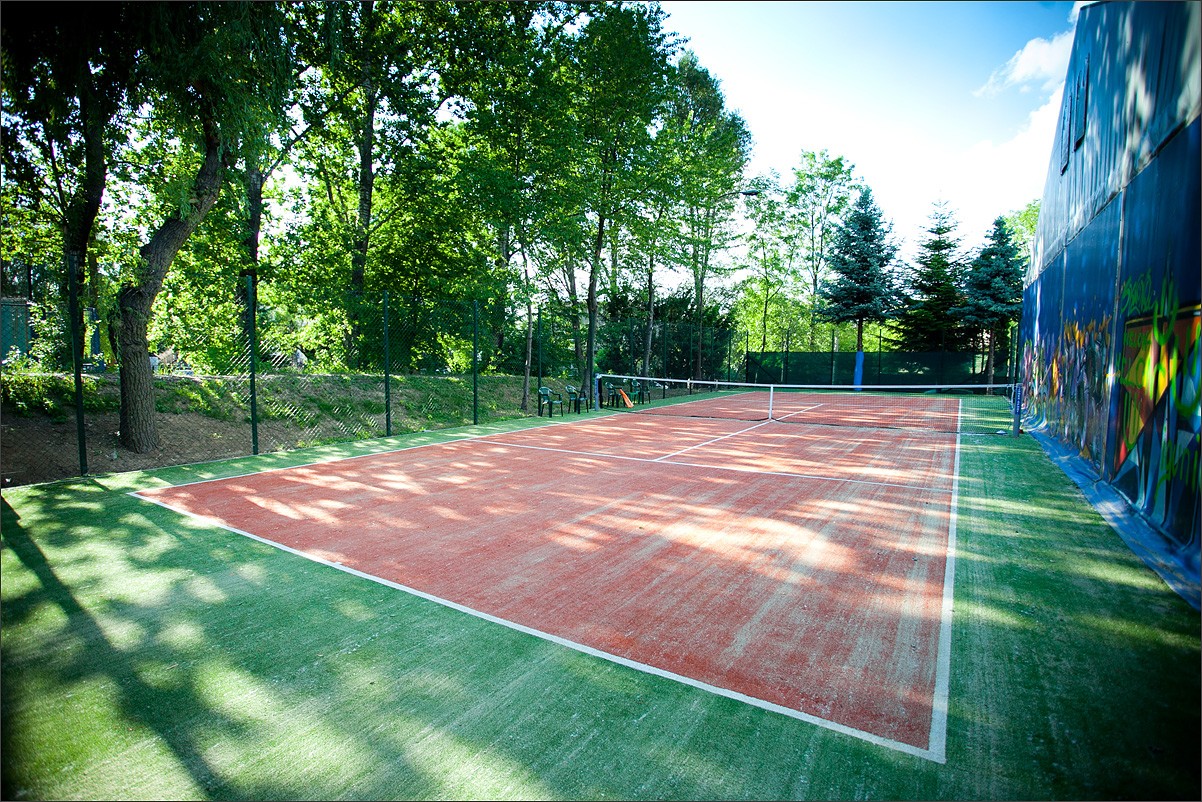 Akademia Tenisa Smecz. Korty tenisowe w Lublinie.