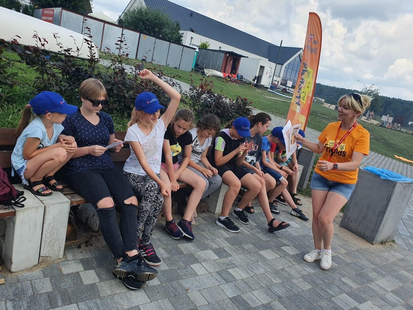 Szkoła Językowa FRIENDS Centrum Języka Angielskiego, Niemieckiego i Polskiego - zdjęcie 12