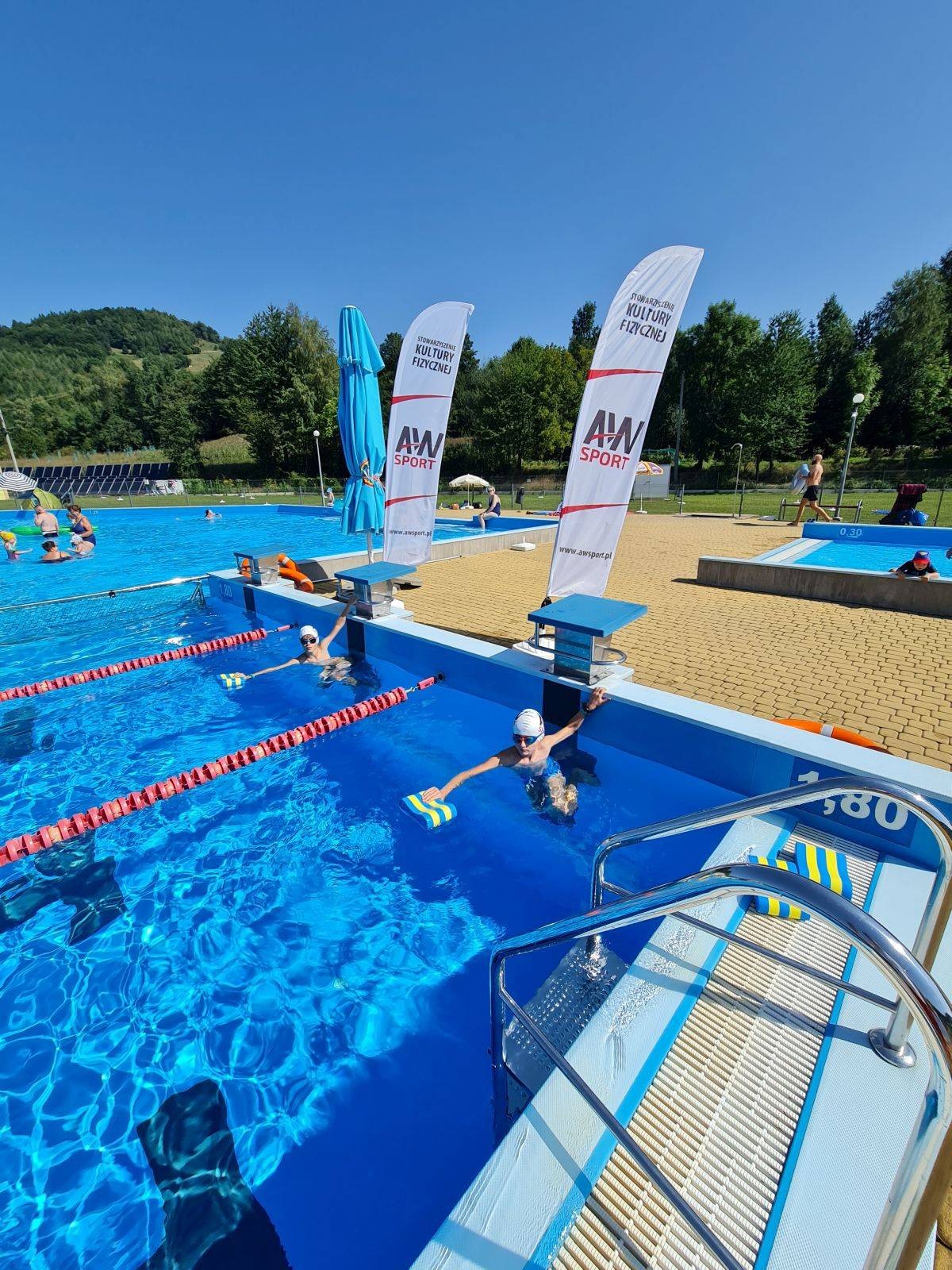 AWsport - Nauka pływania i jazdy na nartach Skawina