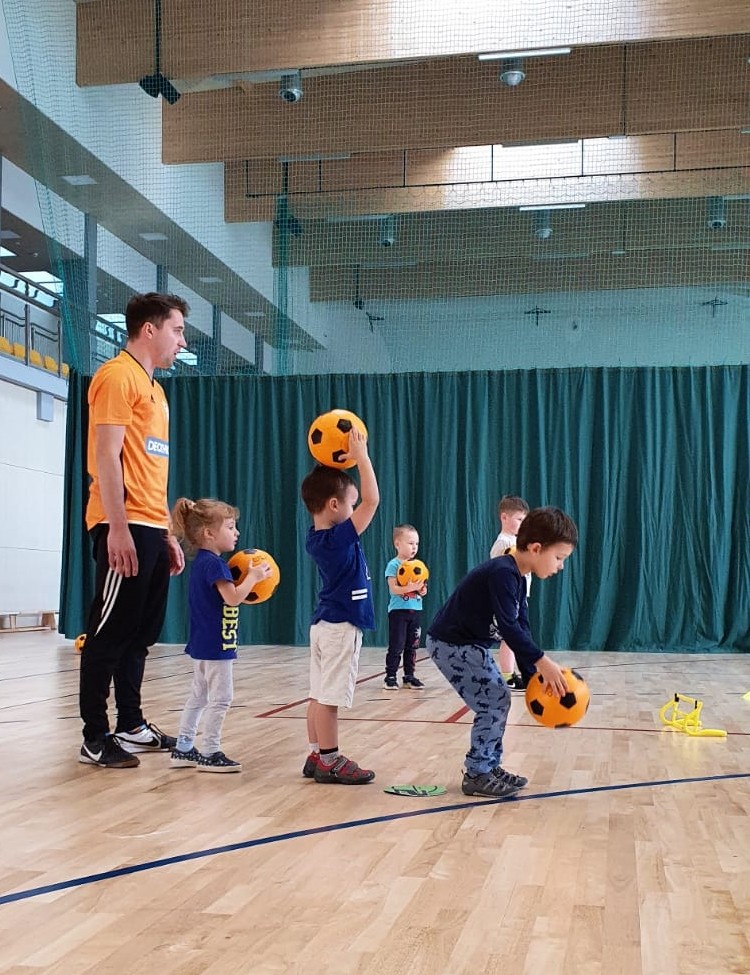 Akademia Małego Sportowca SPORTOWIAKI - zdjęcie 16