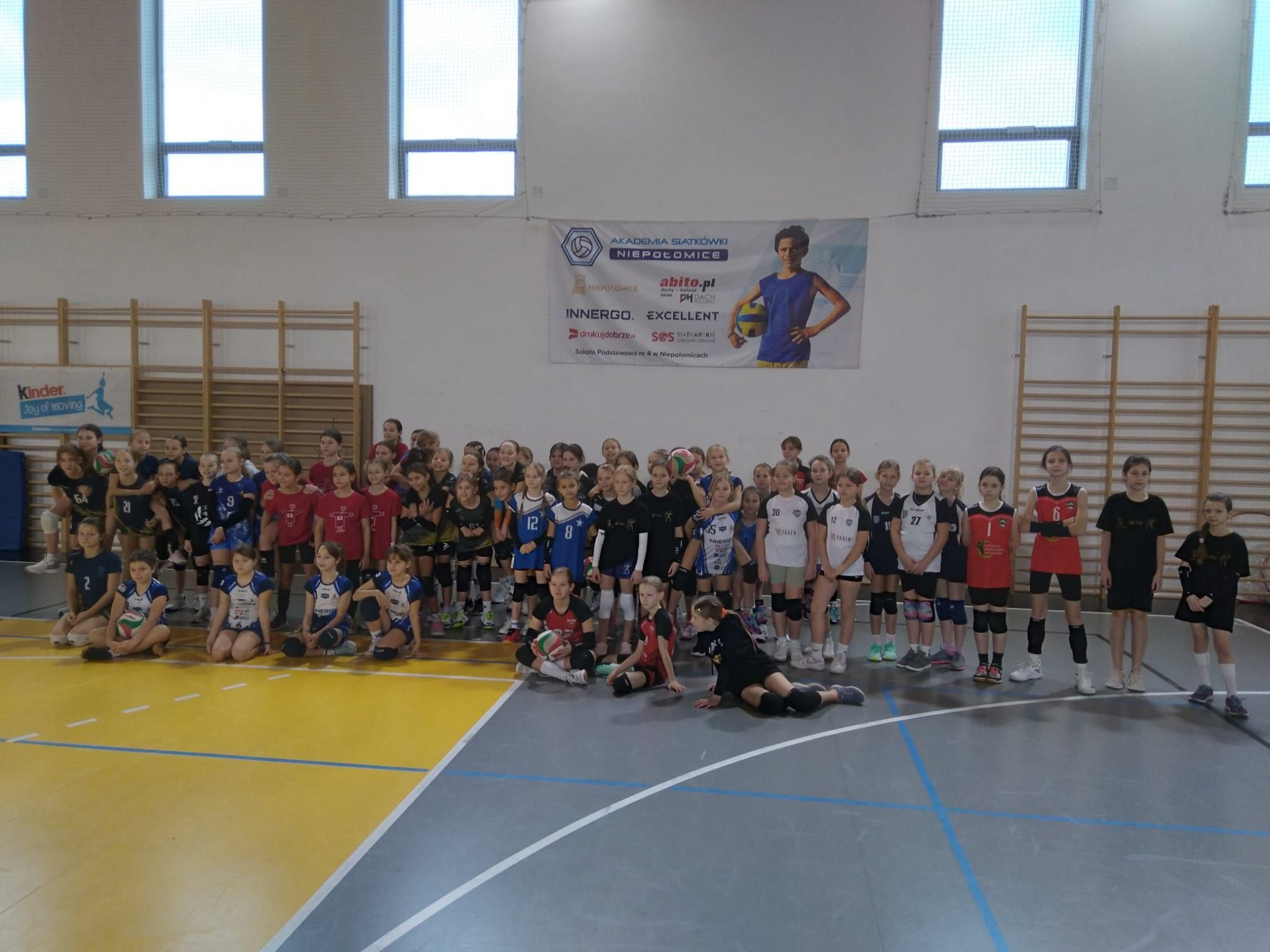 Akademia Siatkówki Niepołomice