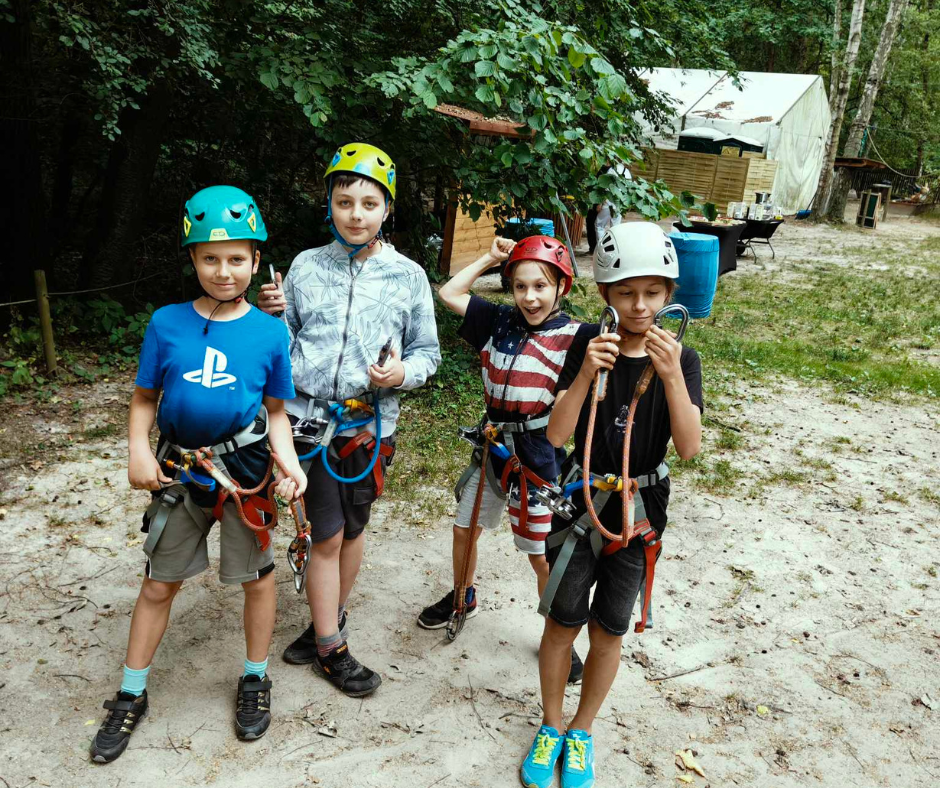 Superoboz - PÓŁKOLONIE URSYNÓW