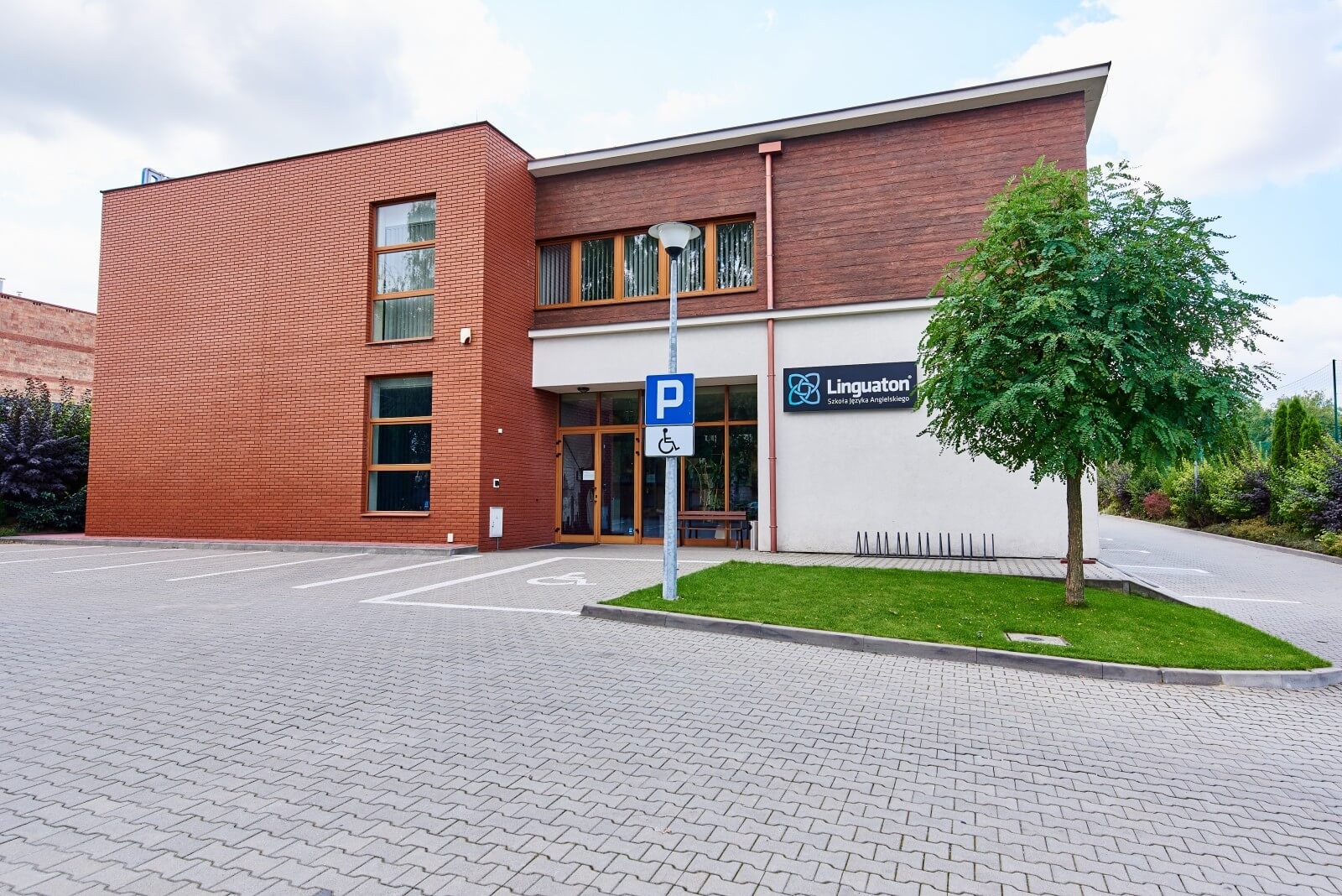 LINGUATON Szkoła języka angielskiego - zdjęcie 9