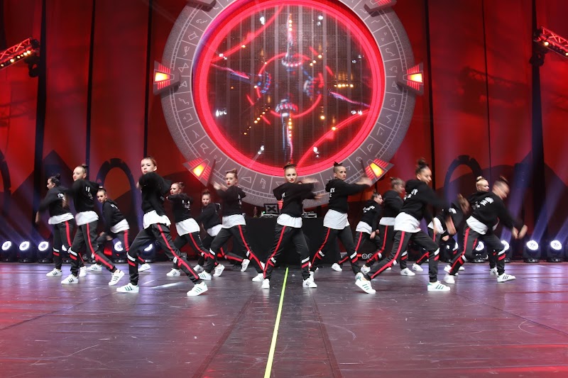 Akademia Tańca i Fitnessu METRUM