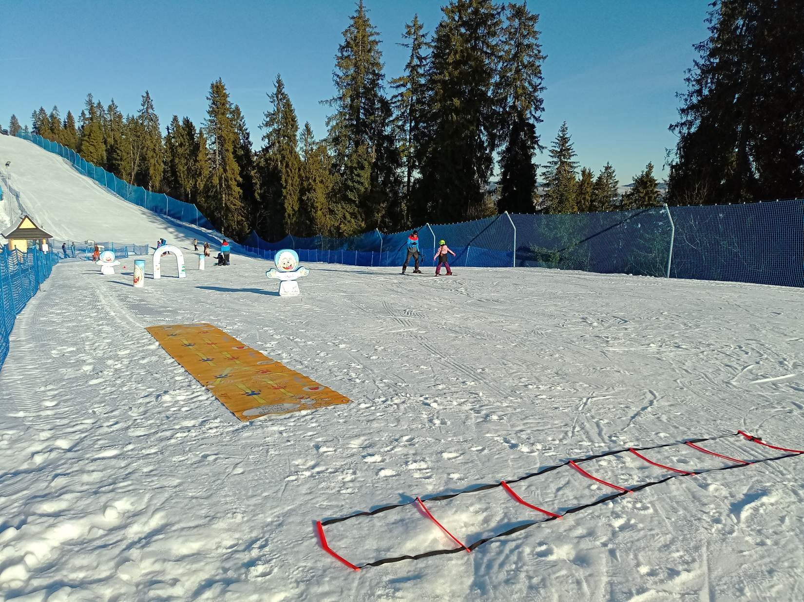 Szkoła Narciarstwa i Snowboardu FUN SCHOOL przy SKI STASINDA - KURSY FERYJNE Bukowina Tatrzańska - zdjęcie 5