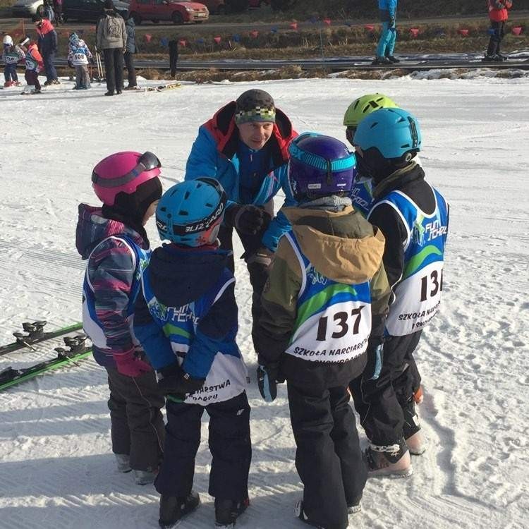 Szkoła Narciarstwa i Snowboardu FUN SCHOOL przy SKI STASINDA - KURSY FERYJNE Bukowina Tatrzańska - zdjęcie 4