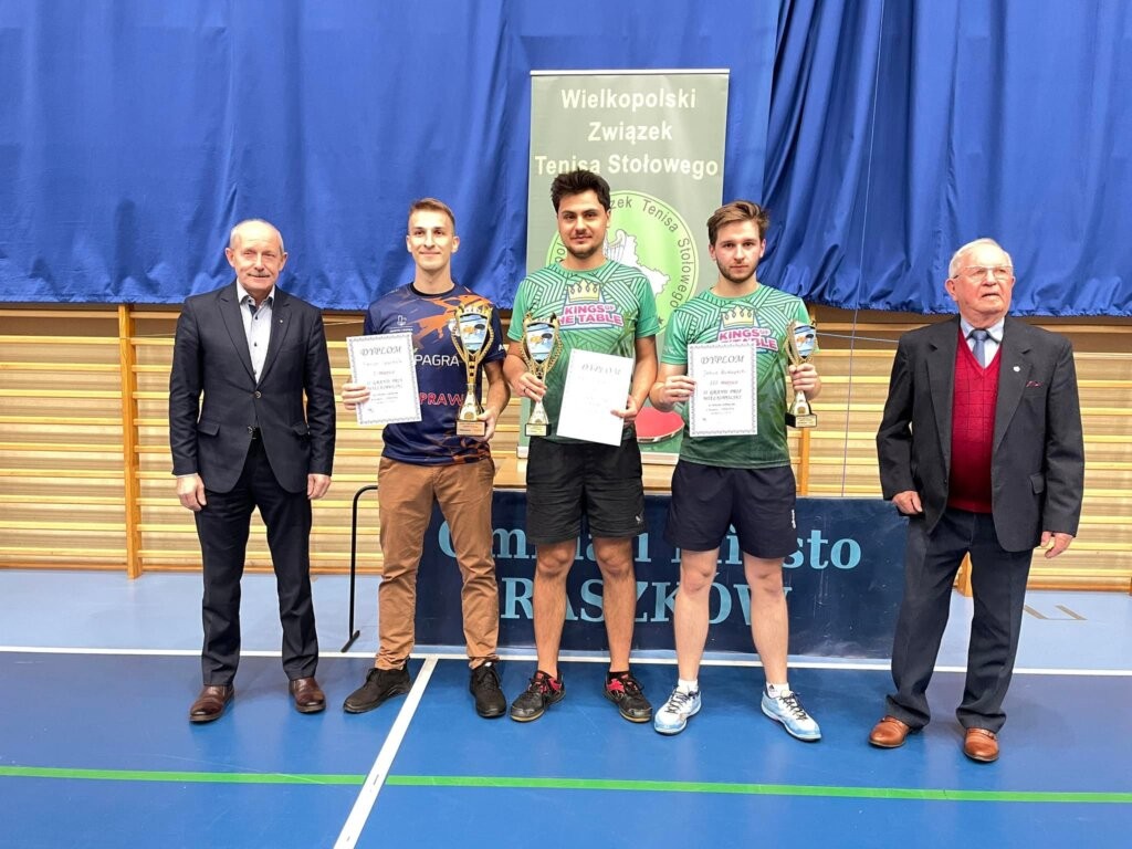 Kings of The Table - treningi tenisa stołowego