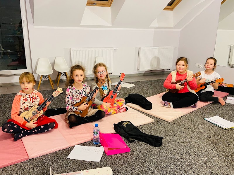 ArtPlace Domańska - ukulele, balet, Muzyczny Maluszek