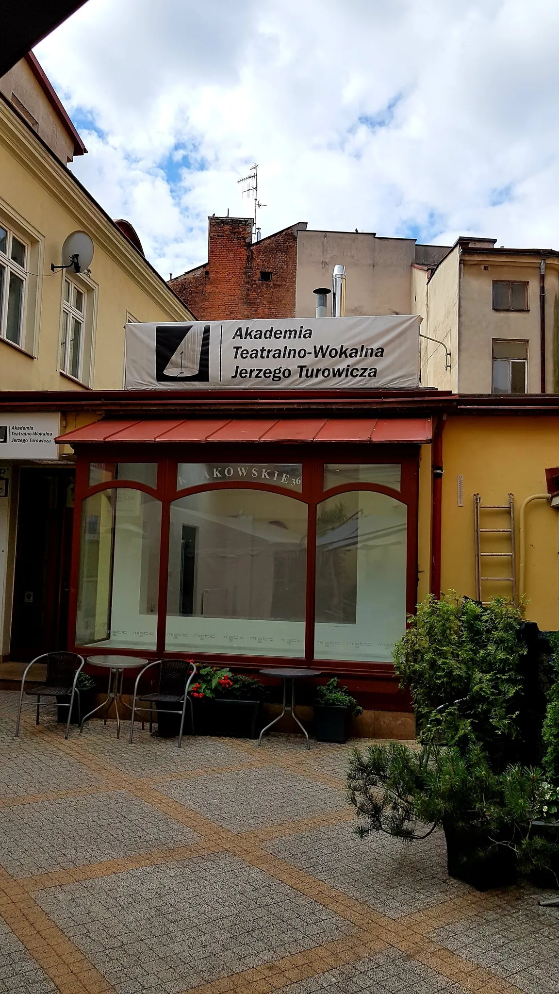 Akademia Teatralno-Wokalna Jerzego Turowicza - zdjęcie 2