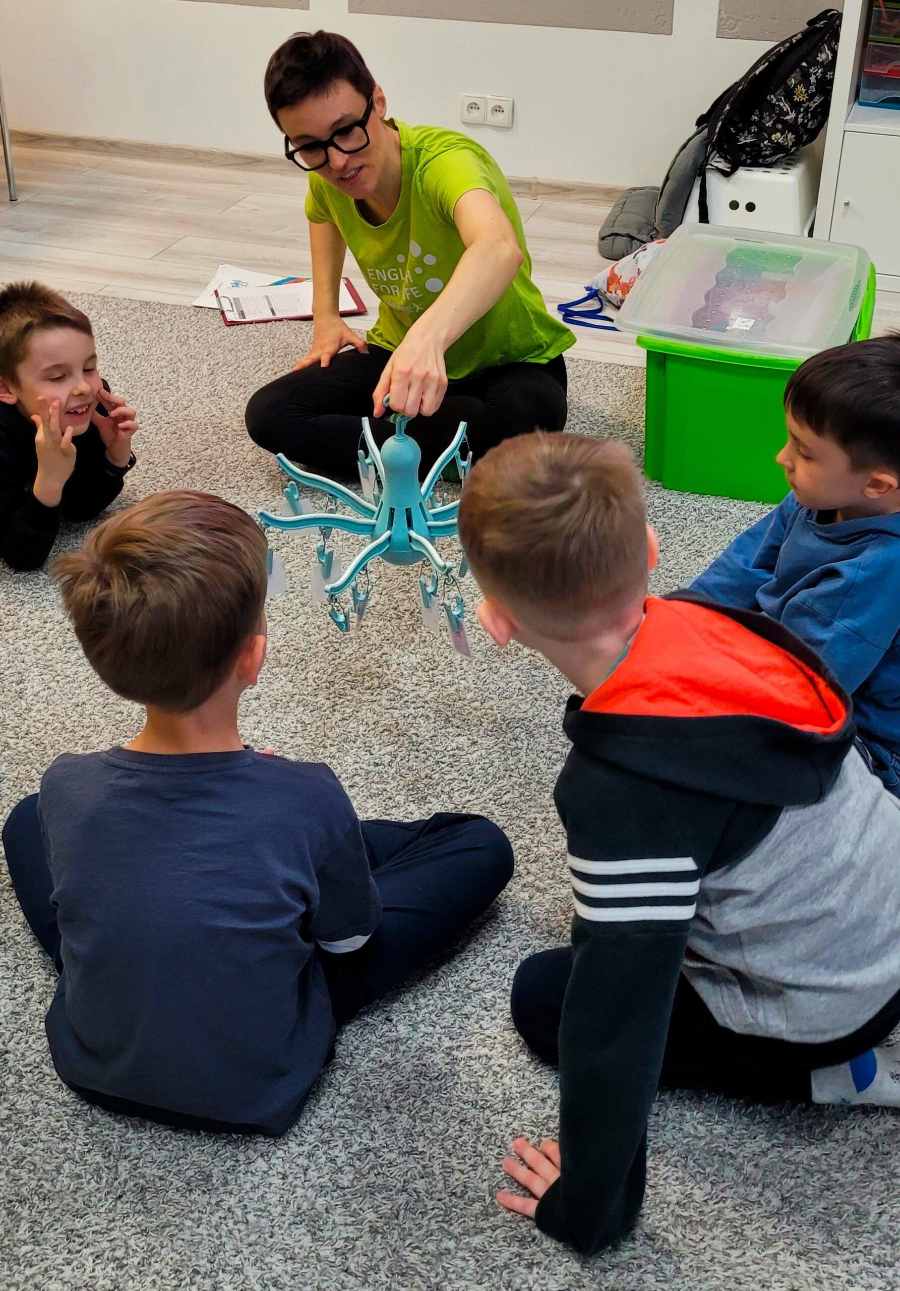 Centrum Językowe CHEERS - Angielski dla dzieci i młodzieży