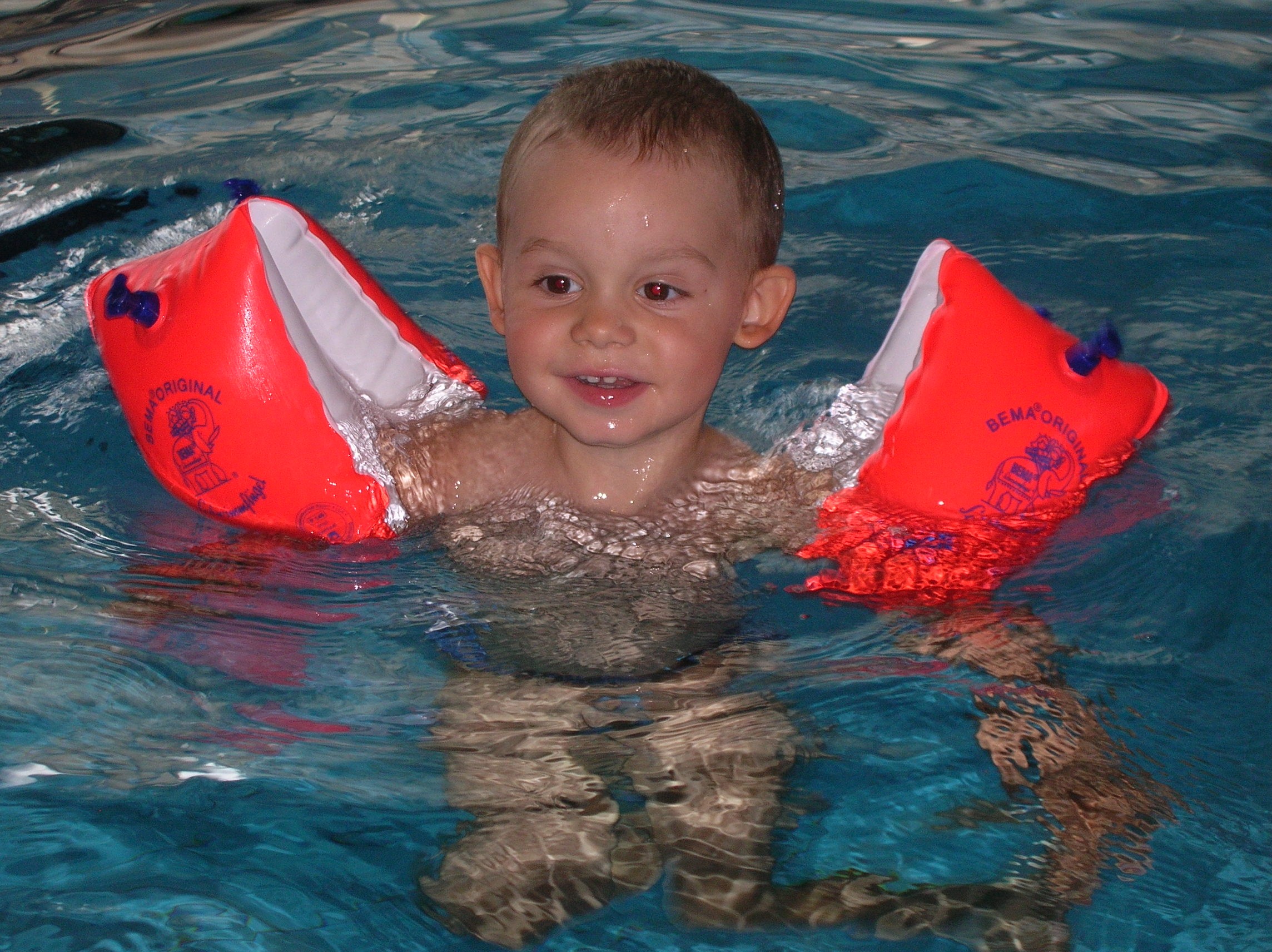 SZKOŁA PŁYWANIA -MEGA-