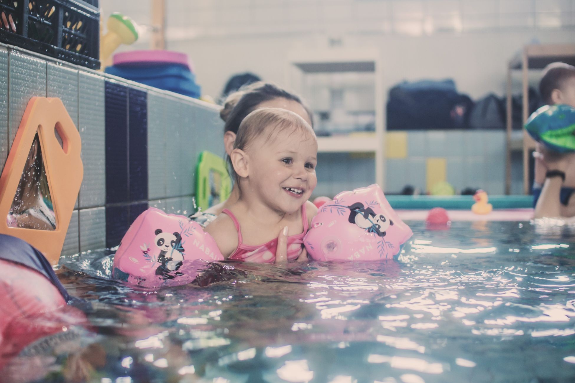 CENTRUM PŁYWANIA NIEMOWLĄT I DZIECI