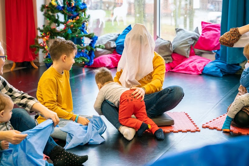 Klubik-baw się, kreuj, tańcz