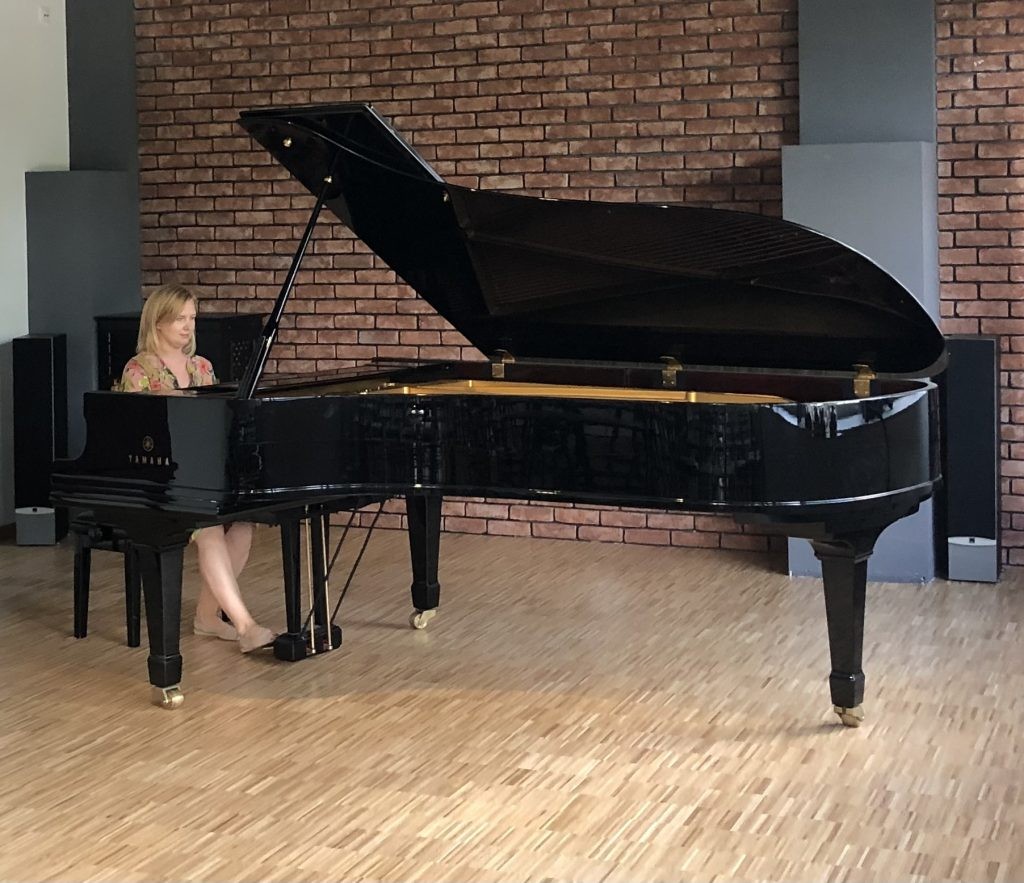 Tutti muzyka - nauka gry na pianinie i nauka śpiewu - zdjęcie 4