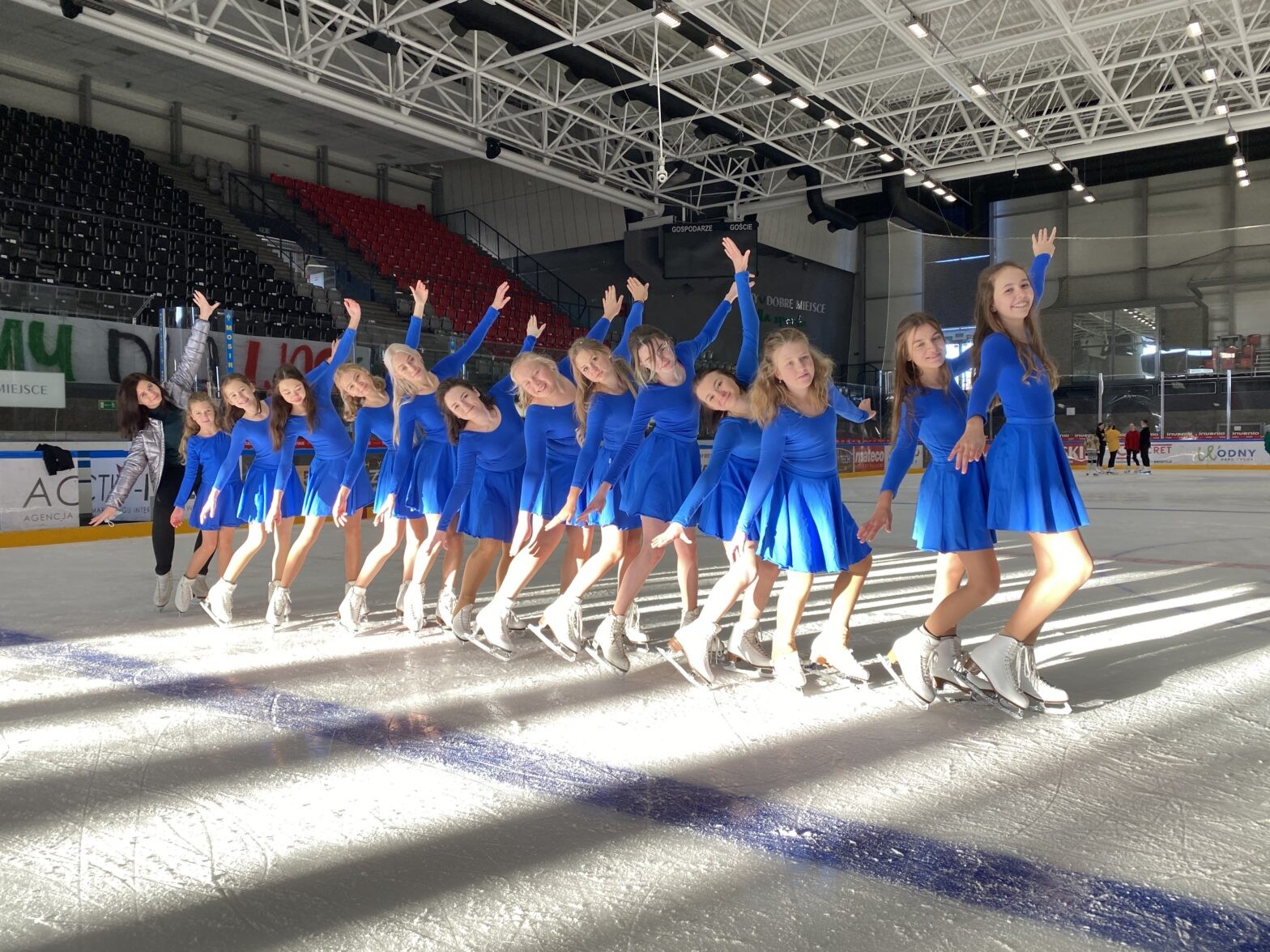 TKKF Pionier Tychy | sekcja łyżwiarstwa figurowego - zdjęcie 4