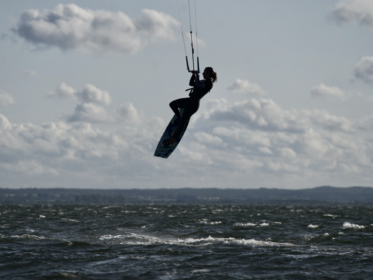 Mega Surf • Szkoła windsurfingu i kitesurfingu - zdjęcie 11