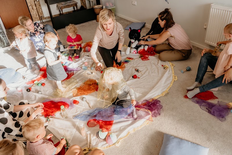 Kot Leon Nauka Muzyki - zajęcia dla niemowląt i małych dzieci