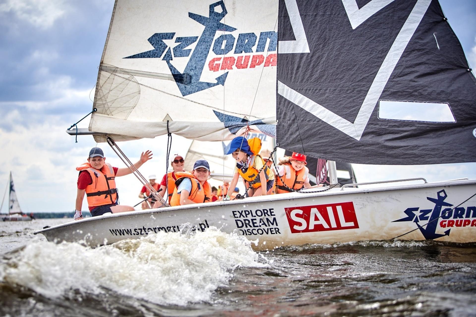 Sztorm Grupa | Kursy & Rejsy żeglarskie