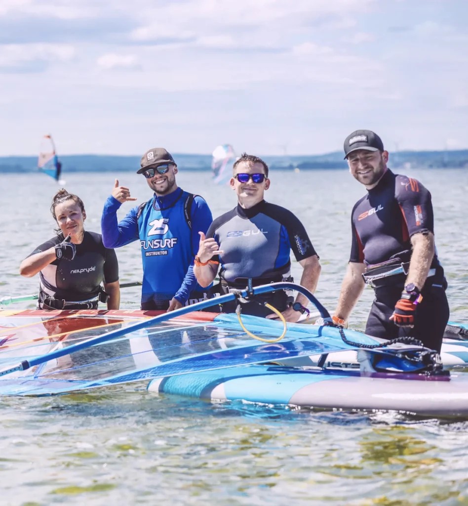FUNSURF Szkoła Windsurfingu I Wingfoila I Kitesurfingu I Surfingu - zdjęcie 9
