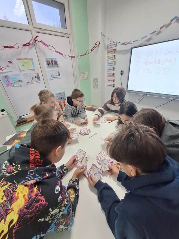 Szkoła Językowa Happy School Legnica - zdjęcie 5