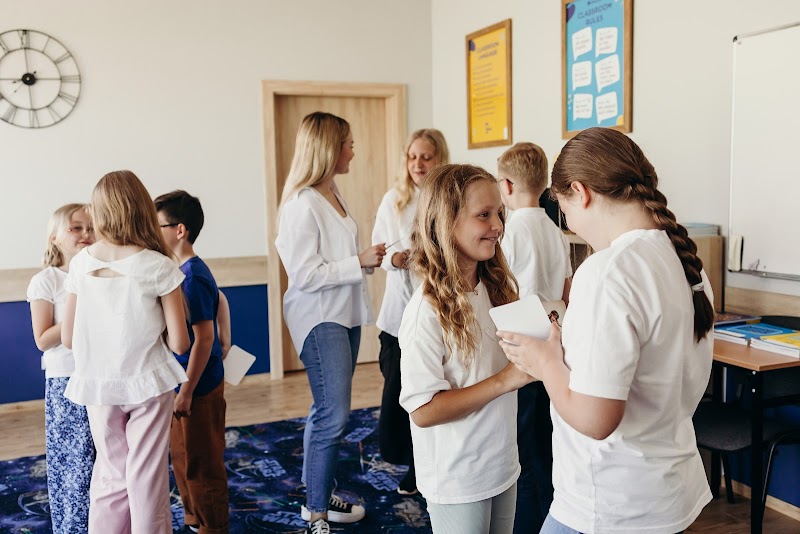 What's up - Angielski dla dzieci, młodzieży i dorosłych