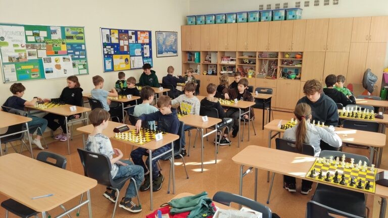 UKS Szachowa Dwójka Grodzisk Maz. - zdjęcie 10